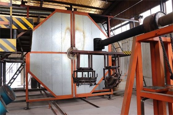 Équipement de moulage rotatif à soufflage d'air 3ph 380V 50Hz Machine de moulage rotatif entièrement automatique chauffée au gaz