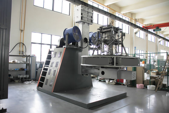 Chauffage électrique contrôle PLC machine de moulage Roto refroidissement à l'eau