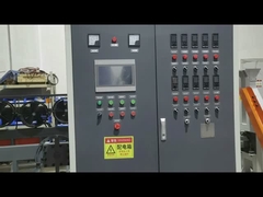 Machines à laminer automatiquement des matières plastiques